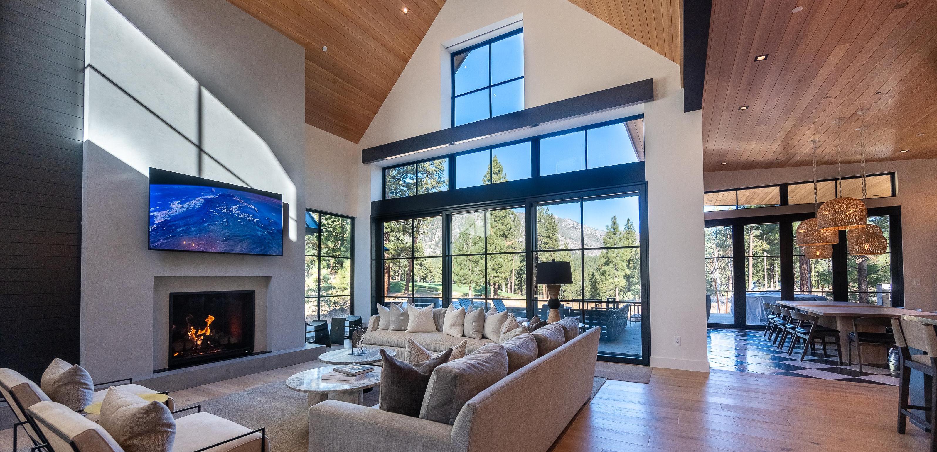 Epic Smart Homes - California Audio Video Living Room Smart Home / Home Controls Lighting Fixtures Shades Lighting Control
